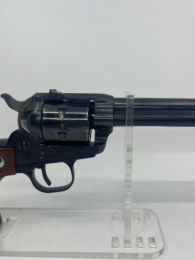RUGER NEW MODEL SINGLE-SIX .22 LR - Image 4 of 11
