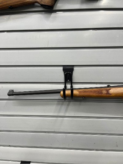 RUGER 10/22 .22 LR - Image 8 of 9