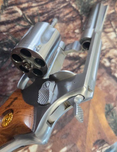 TAURUS MODEL 85 ULTRA-LITE .38 SPL - Image 4 of 6