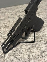 SMITH & WESSON M&P 9 SHIELD PLUS PERFORMANCE CENTER 9MM LUGER (9x19 PARA) - Image 6 of 7