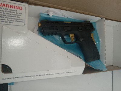 SMITH & WESSON PERFORMANCE CENTER M&P380 SHIELD EZ.380 ACP - Image 4 of 4