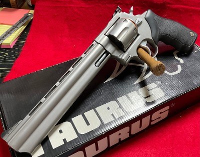 TAURUS 44 .44 MAGNUM - Image 1 of 7