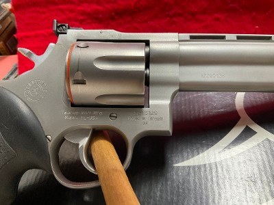 TAURUS 44 .44 MAGNUM - Image 3 of 7