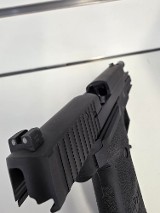 SIG SAUER P226 MK25 9MM LUGER (9x19 PARA) - 8 of 8