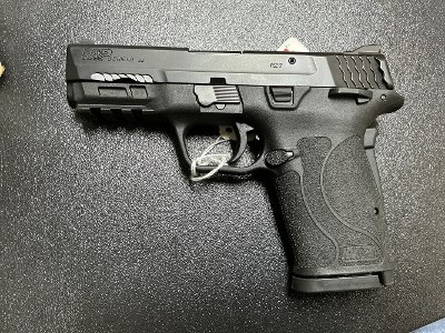 SMITH & WESSON SHIELD EZ 2.0 9MM LUGER (9x19 PARA)