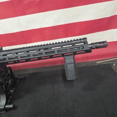 DANIEL DEFENSE DDM4V7SLW 5.56X45MM NATO - Image 10 of 12