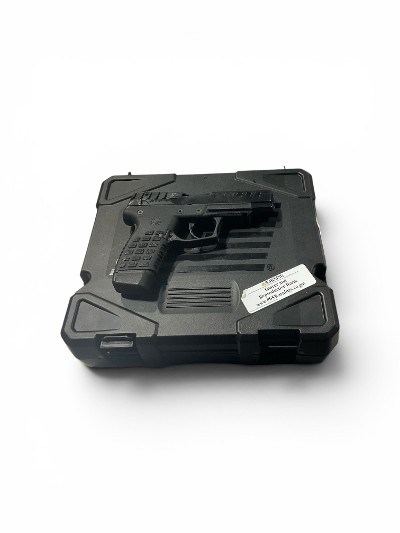 KELTEC P15 9MM LUGER (9X19 PARA) - Image 1 of 5
