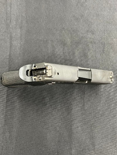 SIG SAUER P250 COMPACT .40 S&W - Image 7 of 12