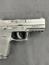 SIG SAUER P250 COMPACT .40 S&W - Image 10 of 12