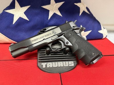 COLT SERIES 70 GOVERNMENT 1911 CLASSIC .45 ACP - Image 1 of 7