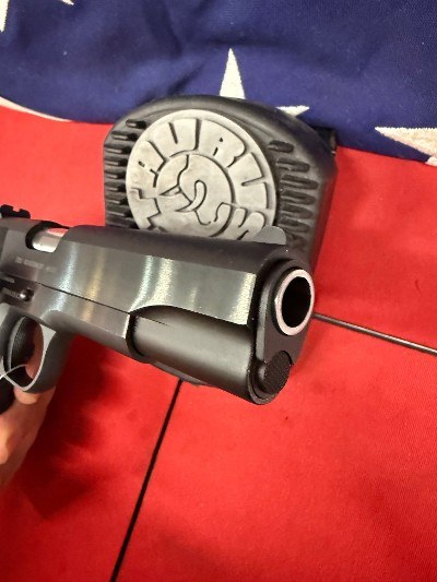 COLT SERIES 70 GOVERNMENT 1911 CLASSIC .45 ACP - Image 6 of 7