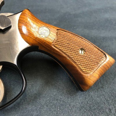 SMITH & WESSON 10-7 .38 SPL - Image 9 of 9