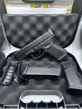GLOCK PA235S203MOS 40 Smith & Wesson - Image 1 of 11