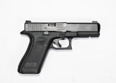GLOCK 17 GEN 5 9MM LUGER (9x19 PARA) - Image 1 of 2