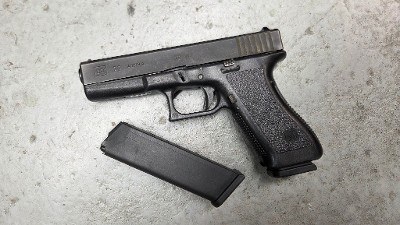 GLOCK G22 GEN2 Milwaukee Police Issued .40 S&W