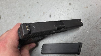 GLOCK G22 GEN2 Milwaukee Police Issued .40 S&W - Image 3 of 7