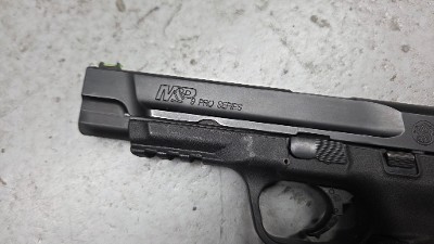 SMITH & WESSON M&P9 PRO Series 9MM LUGER (9x19 PARA) - Image 4 of 8