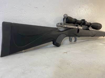 WINCHESTER MODEL 70 EXTREME WEATHER .243 WIN - Image 2 of 12
