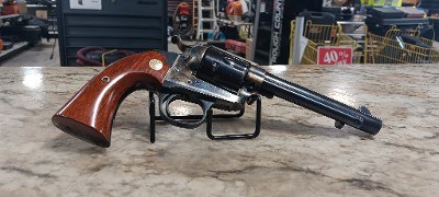 UBERTI 1873 CATTLEMAN BISLEY .44 wcf - Image 3 of 7