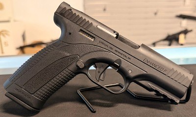 CARACAL ENHANCED F 9MM LUGER (9x19 PARA) - Image 1 of 3