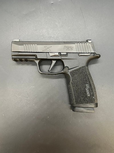SIG SAUER P365 X-MACRO (MANUAL SAFETY) 9MM LUGER (9X19 PARA) - Image 8 of 8