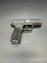 SIG SAUER P365 X-MACRO (MANUAL SAFETY) 9MM LUGER (9X19 PARA) - Image 6 of 8