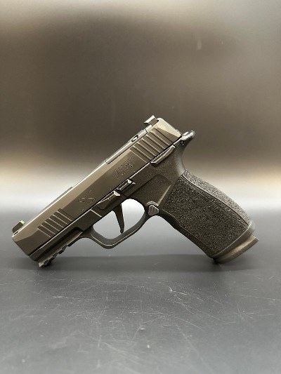 SIG SAUER P365 X-MACRO (MANUAL SAFETY) 9MM LUGER (9X19 PARA) - Image 3 of 8