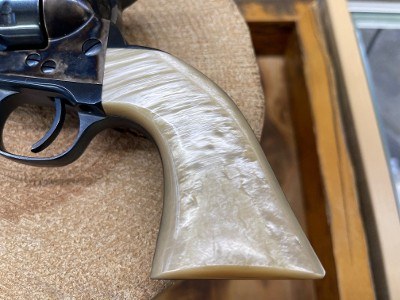 UBERTI 1873 CATTLEMAN SA .45 LC - Image 7 of 7