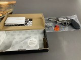 TAURUS THE JUDGE .45lc / .410 - Image 7 of 8