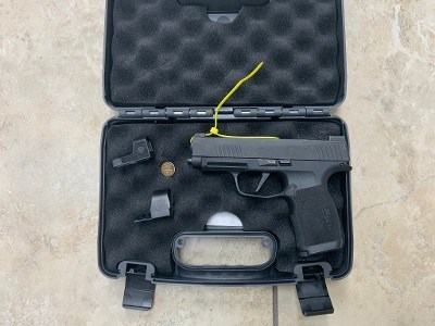 SIG SAUER P365 XL 9MM LUGER (9x19 PARA) - Image 1 of 11
