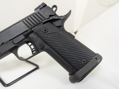 ROCK ISLAND ARMORY 1911A2 TAC ULTRA FULL SIZE10MM - Image 2 of 6