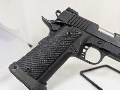 ROCK ISLAND ARMORY 1911A2 TAC ULTRA FULL SIZE10MM - Image 5 of 6