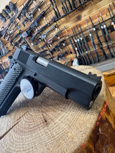 ARMSCOR ROCK SERIES .45 ACP - Image 4 of 5