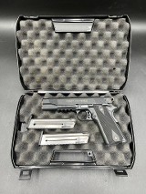 WALTHER 1911 Colt Government A1 .22 LR - Image 5 of 7