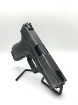 GLOCK 23 .40 S&W - Image 4 of 9