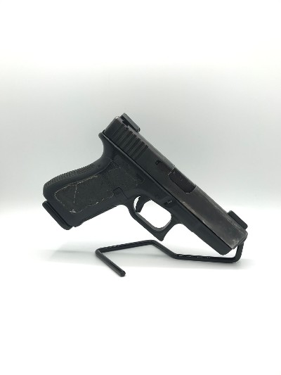 GLOCK 23 .40 S&W - Image 2 of 9