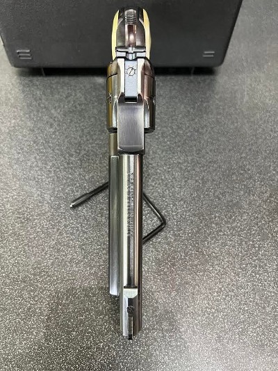 RUGER NEW MODEL SINGLE-SIX .22 CAL - Image 8 of 11
