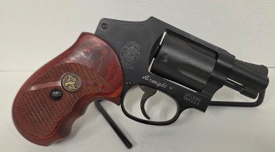 SMITH & WESSON 442-2 - AIRWEIGHT .38 SPL - Image 2 of 6