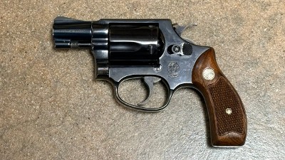 SMITH & WESSON 36 .38 SPL - Image 1 of 9