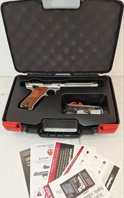 RUGER MARK IV HUNTER .22 LR - Image 1 of 10