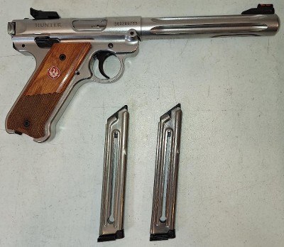 RUGER MARK IV HUNTER .22 LR - Image 4 of 10