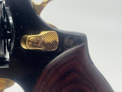 TAURUS 85 .38 SPL - Image 6 of 7