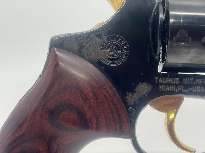 TAURUS 85 .38 SPL - Image 4 of 7