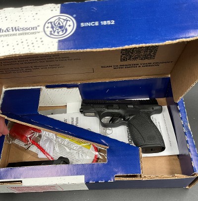 SMITH & WESSON bodyguard 2.0.380 ACP - Image 6 of 6