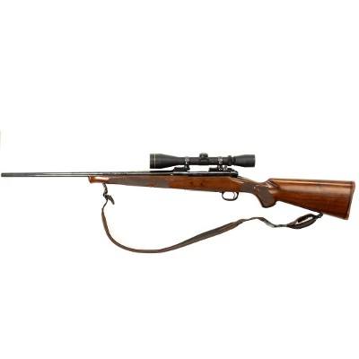 WINCHESTER MODEL 70 SA CLASSIC FEATHERWEIGHT + LEUPOLD VAR-X IIC .308 WIN - Image 1 of 3