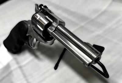 RUGER NEW MODEL BLACKHAWK .357 MAG - Image 2 of 5