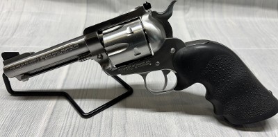 RUGER NEW MODEL BLACKHAWK .357 MAG - Image 4 of 5