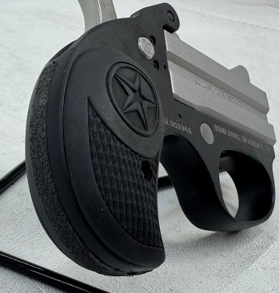 BOND ARMS STINGER .380 ACP - Image 7 of 13