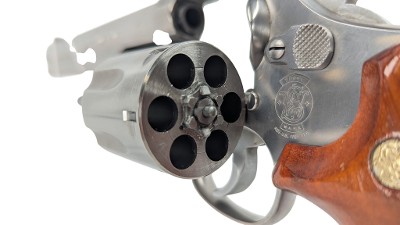 SMITH & WESSON 686 Combat .357 MAG - Image 19 of 25