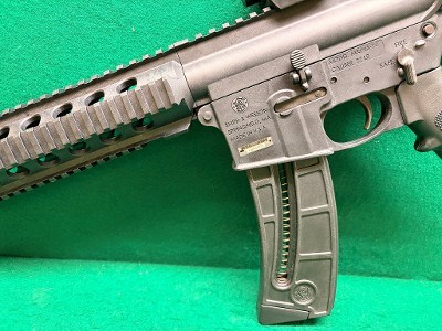 SMITH & WESSON M&P 15-22 .22 LR - Image 10 of 25